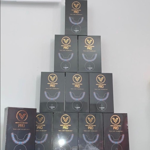 Vanish PRO Teeth Whitening Kit - Picture 1 of 2